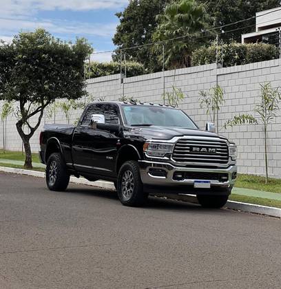 RAM 3500 6.7 I6 TURBO DIESEL LIMITED LONGHORN CD 4X4 AUTOMÁTICO RAM 3500 6.7 I6 TURBO DIESEL LIMITED LONGHORN CD 4X4 AUTOMÁTICO